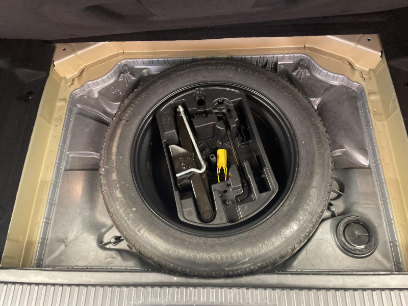 Citroen C4 Picasso 5 Places PURETECH 130 S&S SHINE 2017 - photo n°17 Citroen C4 Picasso 5 Places PURETECH 130 S&S SHINE  occasion à Montévrain - photo n°17