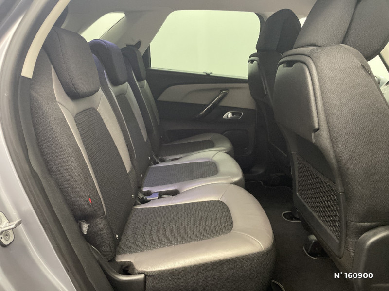 Citroen C4 Picasso 5 Places PURETECH 130 S&S SHINE 2017 - photo n°11 Citroen C4 Picasso 5 Places PURETECH 130 S&S SHINE  occasion à Montévrain - photo n°11