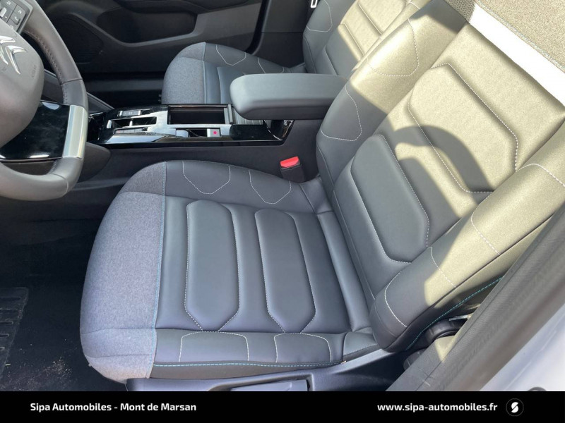 Citroen C4 X C4 X PureTech 130 S&S EAT8 Plus 4p 2024 - photo n°8 Citroen C4 X C4 X PureTech 130 S&S EAT8 Plus 4p  occasion à Mont-de-Marsan - photo n°8