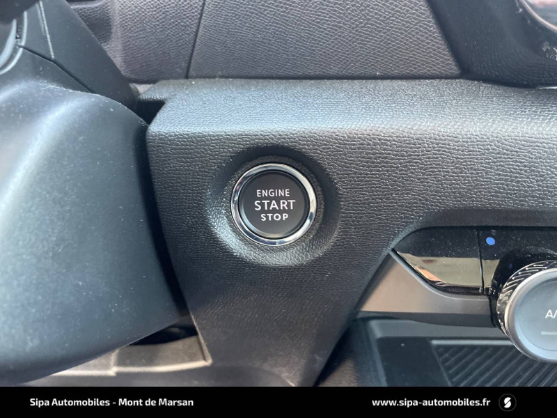 Citroen C4 X C4 X PureTech 130 S&S EAT8 Plus 4p 2024 - photo n°18 Citroen C4 X C4 X PureTech 130 S&S EAT8 Plus 4p  occasion à Mont-de-Marsan - photo n°18