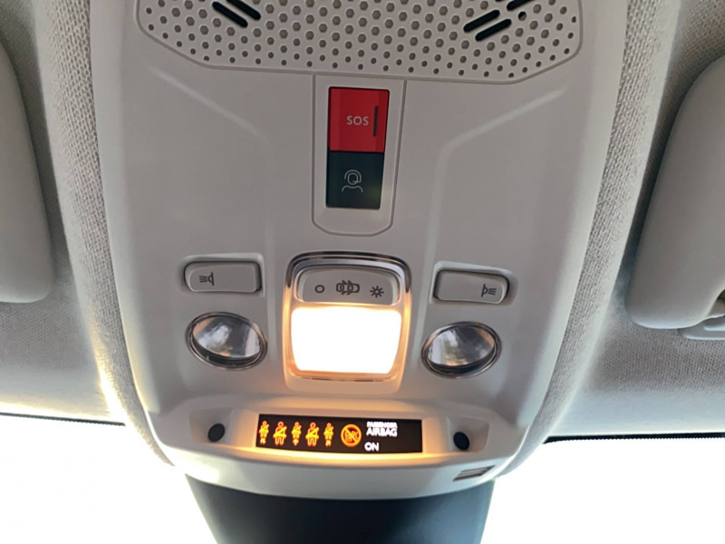 Citroen C4 X C4 X PureTech 130 S&S EAT8 Plus 4p 2024 - photo n°19 Citroen C4 X C4 X PureTech 130 S&S EAT8 Plus 4p  occasion à Mont-de-Marsan - photo n°19