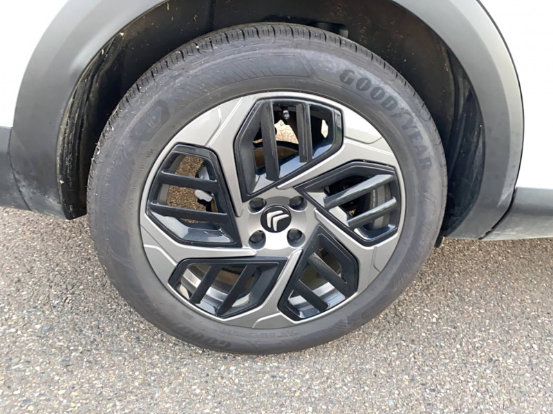 Citroen C4 X C4 X PureTech 130 S&S EAT8 Plus 4p 2024 - photo n°6 Citroen C4 X C4 X PureTech 130 S&S EAT8 Plus 4p  occasion à Mont-de-Marsan - photo n°6