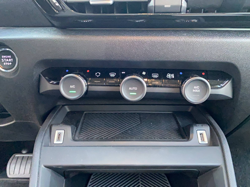 Citroen C4 X C4 X PureTech 130 S&S EAT8 Plus 4p 2024 - photo n°18 Citroen C4 X C4 X PureTech 130 S&S EAT8 Plus 4p  occasion à Mont-de-Marsan - photo n°18