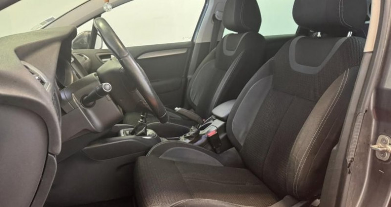 Citroen C4 1.6 BLUEHDI 120CH MILLENIUM BUSINESS-RADAR ARRIERE-ANDROID A 2016 - photo n°5 Citroen C4 1.6 BLUEHDI 120CH MILLENIUM BUSINESS-RADAR ARRIERE-ANDROID A  occasion à AUBIÈRE - photo n°5