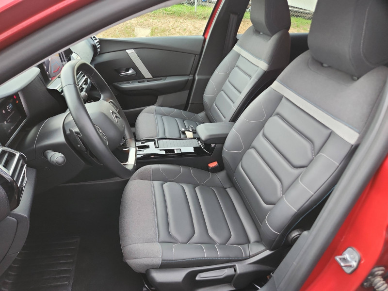Citroen C4 C4 BlueHDi 130 EAT8 Max 5p 2024 - photo n°12 Citroen C4 C4 BlueHDi 130 EAT8 Max 5p  occasion à Lescure-d'Albigeois - photo n°12