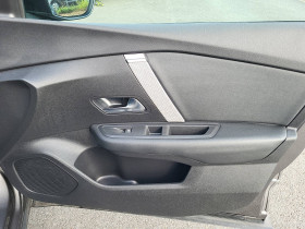 Citroen C4 C4 BlueHDi 130 EAT8 Plus 5p  occasion  Lescure-d'Albigeois - photo n18