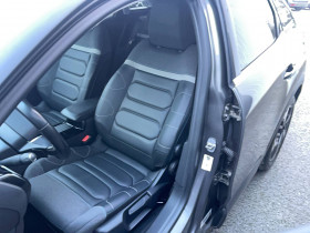 Citroen C4 C4 BlueHDi 130 S&S EAT8 Shine 5p  occasion � Lescure-d'Albigeois - photo n�12