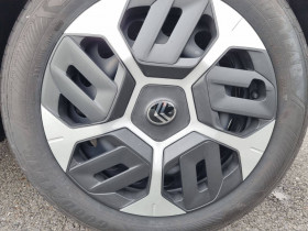 Citroen C4 C4 PureTech 130 EAT8 Plus 5p  occasion  Lescure-d'Albigeois - photo n8