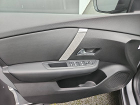 Citroen C4 C4 PureTech 130 S&S EAT8 C-Series 5p  occasion � Lescure-d'Albigeois - photo n�14