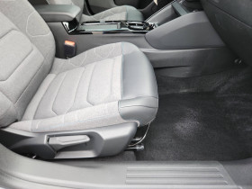 Citroen C4 C4 PureTech 130 S&S EAT8 C-Series 5p  occasion � Lescure-d'Albigeois - photo n�17