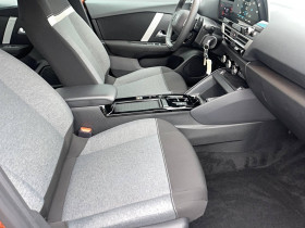 Citroen C4 C4 PureTech 130 S&S EAT8 Feel 5p  occasion � Lescure-d'Albigeois - photo n�17