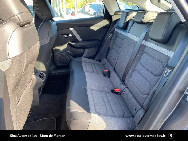 Citroen C4 C4 PureTech 130 S&S EAT8 Feel Pack 5p 2021 - photo n°10 Citroen C4 C4 PureTech 130 S&S EAT8 Feel Pack 5p  occasion à Mont-de-Marsan - photo n°10