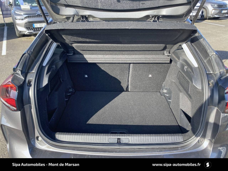 Citroen C4 C4 PureTech 130 S&S EAT8 Feel Pack 5p 2021 - photo n°6 Citroen C4 C4 PureTech 130 S&S EAT8 Feel Pack 5p  occasion à Mont-de-Marsan - photo n°6