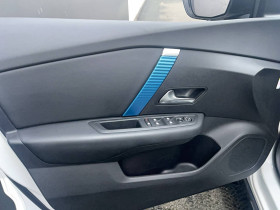 Citroen C4 e-C4 136 ch Automatique Feel Pack 5p  occasion  Lescure-d'Albigeois - photo n14