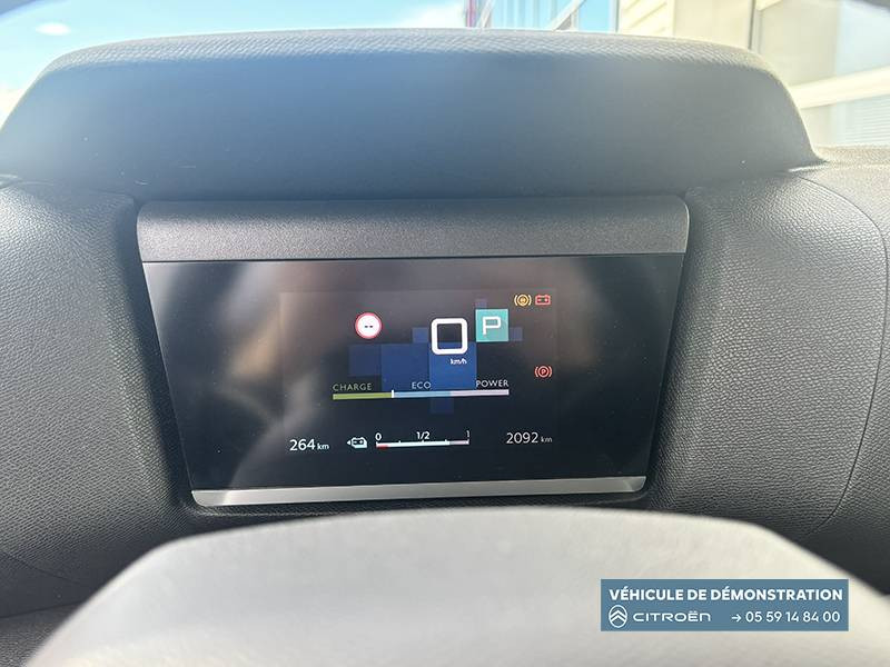 Citroen C4 e-C4 136 ch autonomie standard  Automatique Plus 5p 2024 - photo n°19 Citroen C4 e-C4 136 ch autonomie standard  Automatique Plus 5p  occasion à Lescar - photo n°19