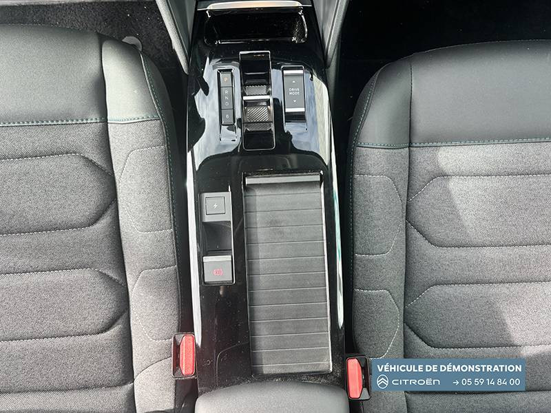 Citroen C4 e-C4 136 ch autonomie standard  Automatique Plus 5p 2024 - photo n°16 Citroen C4 e-C4 136 ch autonomie standard  Automatique Plus 5p  occasion à Lescar - photo n°16