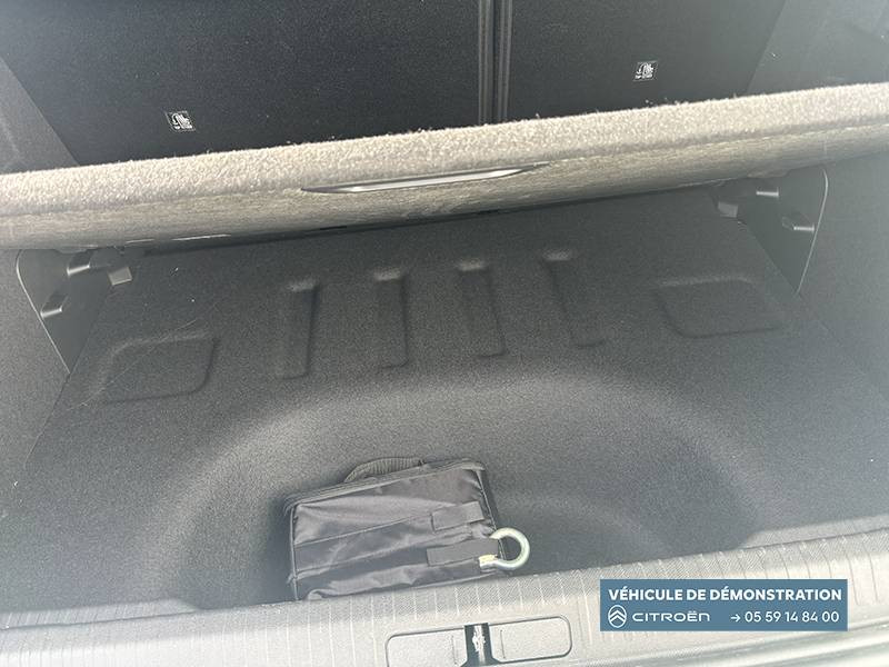 Citroen C4 e-C4 136 ch autonomie standard  Automatique Plus 5p 2024 - photo n°12 Citroen C4 e-C4 136 ch autonomie standard  Automatique Plus 5p  occasion à Lescar - photo n°12