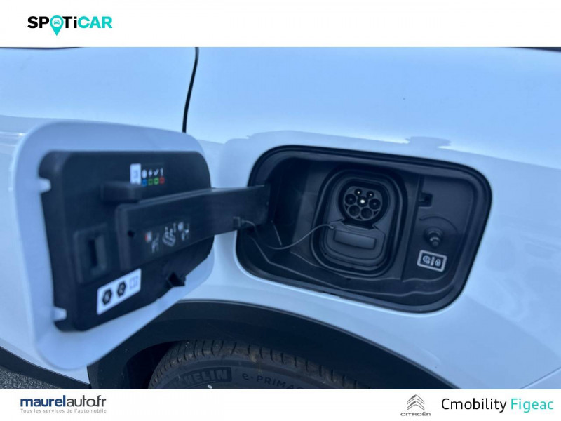 Citroen C4 e-C4 156 ch autonomie etendue  Automatique E-Series 5p  - photo n°12 Citroen C4 e-C4 156 ch autonomie etendue  Automatique E-Series 5p  occasion à Figeac - photo n°12