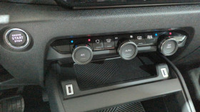 Citroen C4 Hybride 145 bva e-dcs6 max  occasion � Ganges - photo n�17