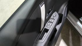 Citroen C4 Hybride 145 bva e-dcs6 max  occasion � Ganges - photo n�9