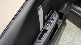 Citroen C4 Hybride 145 bva e-dcs6 max  occasion � Ganges - photo n�9