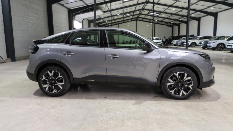 Citroen C4 Hybride 145 e-dcs6 business 2025 - photo n°3 Citroen C4 Hybride 145 e-dcs6 business  occasion à Ganges - photo n°3