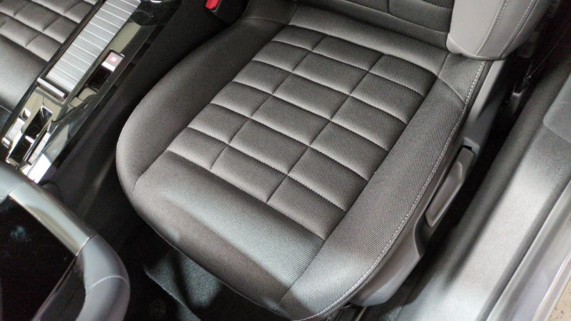 Citroen C4 Hybride 145 e-dcs6 business 2025 - photo n°10 Citroen C4 Hybride 145 e-dcs6 business  occasion à Ganges - photo n°10