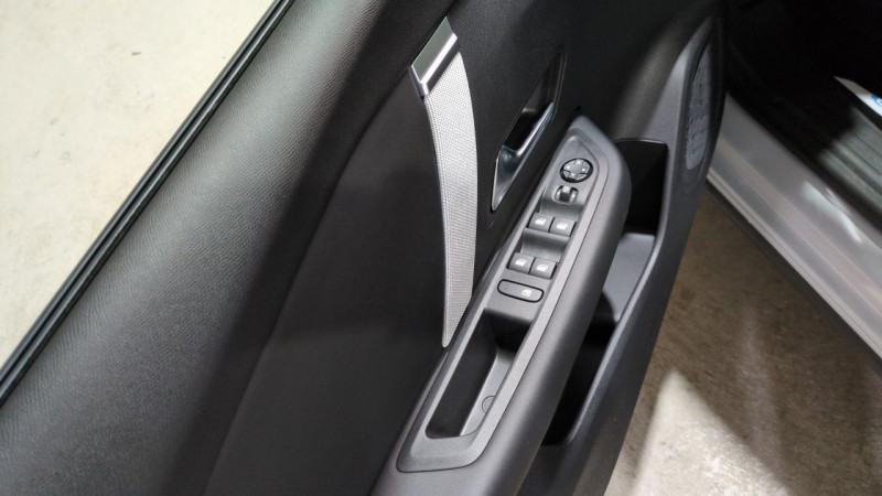 Citroen C4 Hybride 145 e-dcs6 max 2025 - photo n°9 Citroen C4 Hybride 145 e-dcs6 max  occasion à Ganges - photo n°9