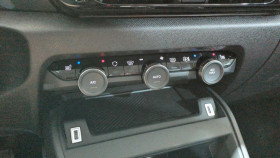 Citroen C4 Hybride 145 e-dcs6 plus + sieges chauffants  occasion  Ganges - photo n15