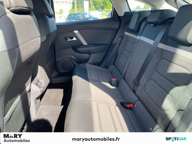 Citroen C4 PureTech 130 S&S EAT8 Feel Pack  occasion  La Fert-Bernard - photo n10