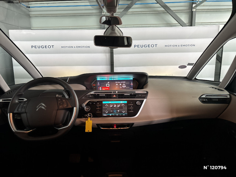 Citroen C4 PURETECH 130 S&S EAT8 ORIGINS 2020 - photo n°9 Citroen C4 PURETECH 130 S&S EAT8 ORIGINS  occasion à Le Perreux-sur-Marne - photo n°9