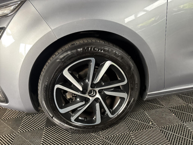 Citroen C4 PURETECH 130 S&S EAT8 ORIGINS 2020 - photo n°20 Citroen C4 PURETECH 130 S&S EAT8 ORIGINS  occasion à Le Perreux-sur-Marne - photo n°20