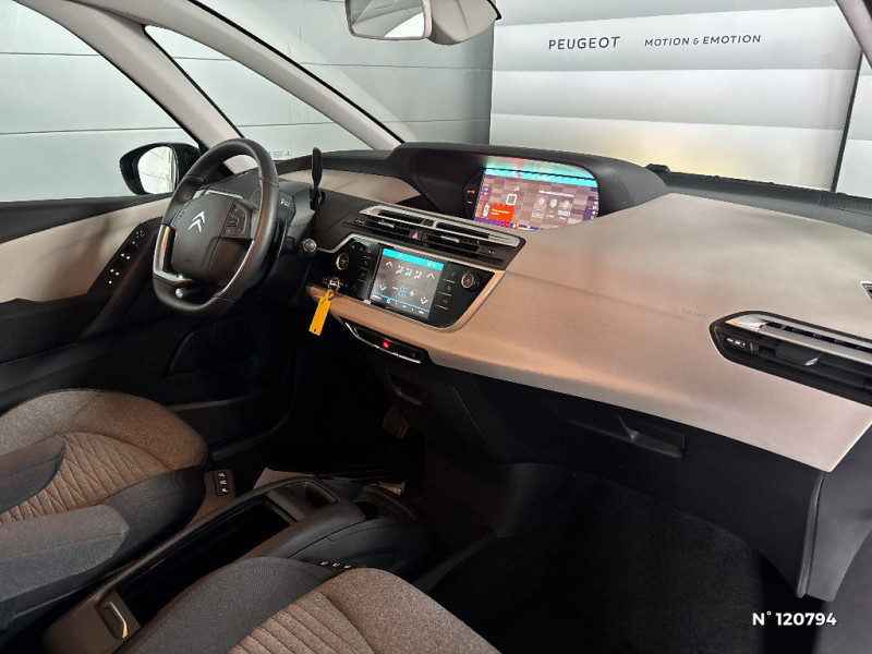 Citroen C4 PURETECH 130 S&S EAT8 ORIGINS 2020 - photo n°10 Citroen C4 PURETECH 130 S&S EAT8 ORIGINS  occasion à Le Perreux-sur-Marne - photo n°10