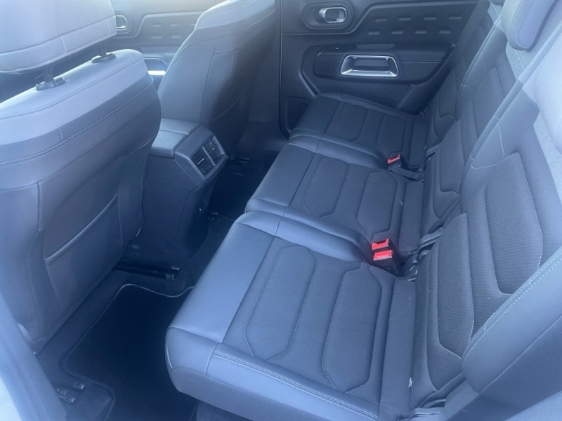 Citroen C5 Aircross 1.2 HYBRIDE 136CH MAX BOITE AUTOMATIQUE 2024 - photo n°10 Citroen C5 Aircross 1.2 HYBRIDE 136CH MAX BOITE AUTOMATIQUE  occasion à Albi - photo n°10