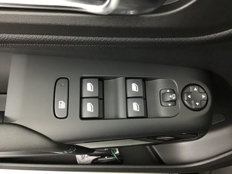 Citroen C5 Aircross BlueHDi 130 EAT8 Max 2025 - photo n°17 Citroen C5 Aircross BlueHDi 130 EAT8 Max  occasion à Ganges - photo n°17