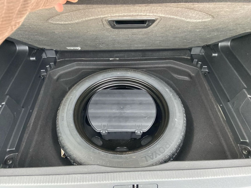 Citroen C5 Aircross HDI 130 EAT8 SHINE HAYON ELEC GRIP CONTROL 2020 - photo n°17 Citroen C5 Aircross HDI 130 EAT8 SHINE HAYON ELEC GRIP CONTROL  occasion à Lescure-d'Albigeois - photo n°17