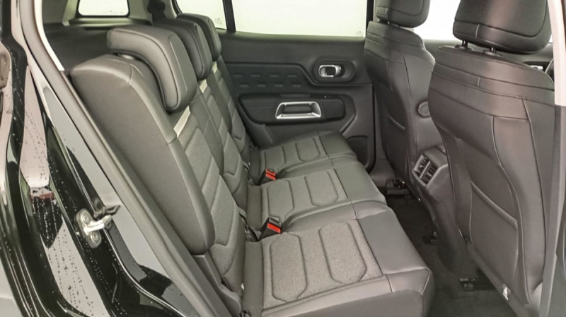 Citroen C5 Aircross Hybride 136 e-DCS6 Plus 2024 - photo n°8 Citroen C5 Aircross Hybride 136 e-DCS6 Plus  occasion à SAINT-GREGOIRE - photo n°8