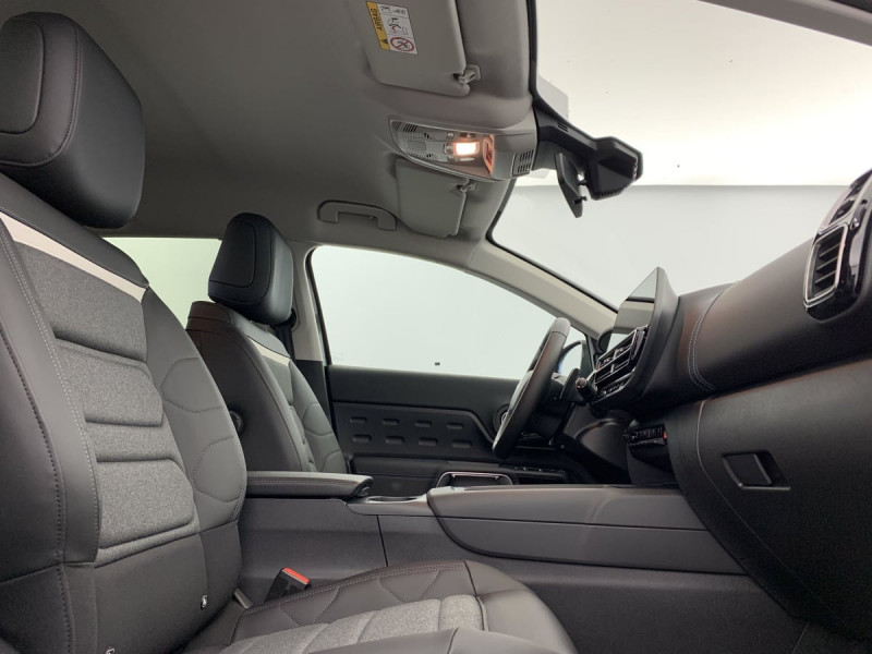 Citroen C5 Aircross Hybride 136 e-DCS6 Plus 2024 - photo n°7 Citroen C5 Aircross Hybride 136 e-DCS6 Plus  occasion à SAINT-GREGOIRE - photo n°7