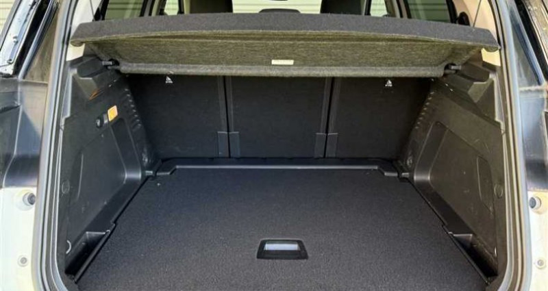 Citroen C5 Aircross 1.5 BlueHDi 130ch EAT8 Shine Pack 2022 - photo n°6 Citroen C5 Aircross 1.5 BlueHDi 130ch EAT8 Shine Pack  occasion à SAINT FULGENT - photo n°6