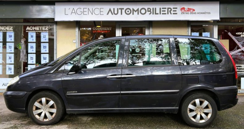 Citroen C8 2.0 16S HDI FAP EXCLUSIVE 2004 - photo n°7 Citroen C8 2.0 16S HDI FAP EXCLUSIVE  occasion à Chaville - photo n°7