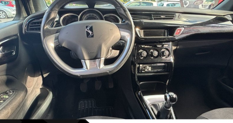 Citroen DS3 1.6VTI 120CHV SoCHIC // GPS / BLUETOOTH / ANDROID CARPLAY /  2012 - photo n°3 Citroen DS3 1.6VTI 120CHV SoCHIC // GPS / BLUETOOTH / ANDROID CARPLAY /   occasion à Harnes - photo n°3