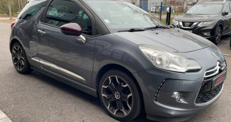 Citroen DS3 thp 155 sport chic avec carnet entretien jour clim automatiq  occasion  Schweighouse-sur-Moder - photo n4