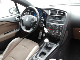 Citroen DS4 1.6 VTI 120CH SO CHIC  occasion � Toulouse - photo n�5