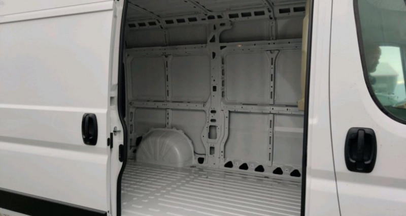 Citroen Jumper FG L2H2 3.5 140CH S&S PACK PREMIUM CONNECT BVA8 2024 - photo n°6 Citroen Jumper FG L2H2 3.5 140CH S&S PACK PREMIUM CONNECT BVA8  occasion à La Tour de Salvagny - photo n°6