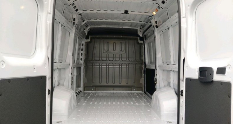 Citroen Jumper FG L2H2 3.5 140CH S&S PACK PREMIUM CONNECT BVA8 2024 - photo n°3 Citroen Jumper FG L2H2 3.5 140CH S&S PACK PREMIUM CONNECT BVA8  occasion à La Tour de Salvagny - photo n°3