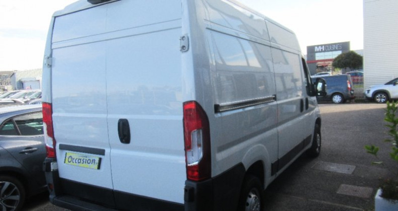 Citroen Jumper FOURGON 30 L2H2 BLUEHDi 130 SetS BVM6 BUSINESS 2018 - photo n°4 Citroen Jumper FOURGON 30 L2H2 BLUEHDi 130 SetS BVM6 BUSINESS  occasion à AUBIERE - photo n°4