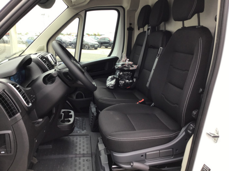 Citroen Jumper TOLE 33 L2H2 120 S&S BVM6 2025 - photo n°11 Citroen Jumper TOLE 33 L2H2 120 S&S BVM6  occasion à Ganges - photo n°11