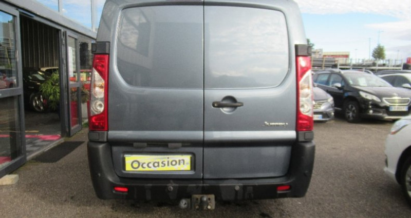 Citroen Jumpy FOURGON L2H1 2.0 HDI 160 FAP 6 PLACES 2014 - photo n°5 Citroen Jumpy FOURGON L2H1 2.0 HDI 160 FAP 6 PLACES  occasion à AUBIERE - photo n°5