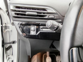 Citroen SpaceTourer 1.2 puretech 130shine pack  occasion � Ganges - photo n�8