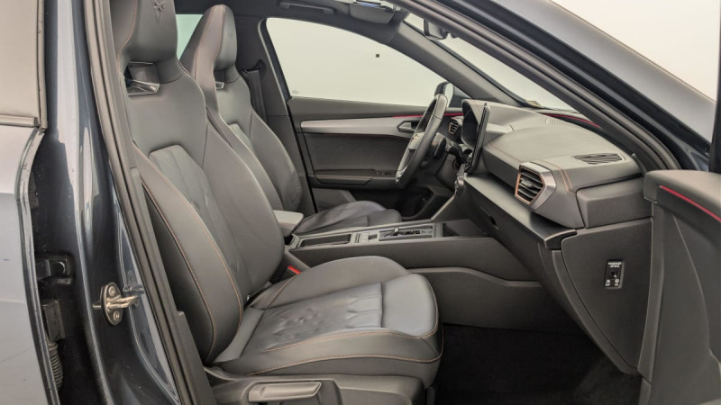 Cupra Formentor 1.4 E-HYBRID 245 CH DSG6 VZ  occasion � SAINT-GREGOIRE - photo n�9